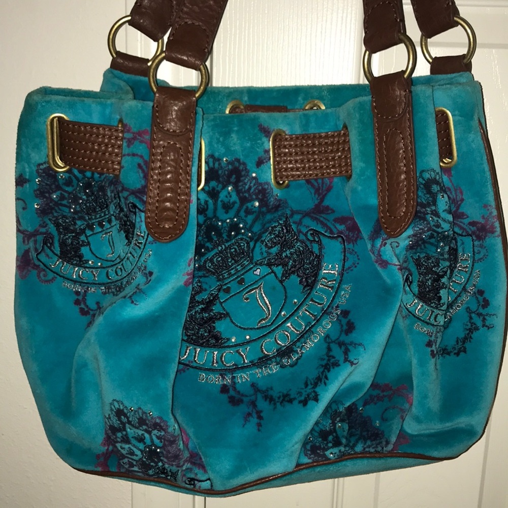 Juicy couture bag with wallet